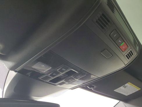 Used 2019 Volkswagen GTI Autobahn image 32