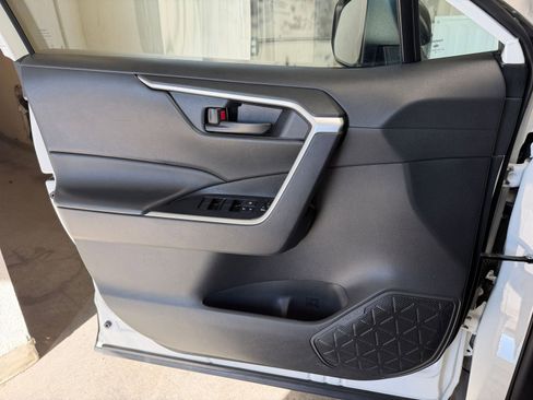 Used 2025 Toyota RAV4 LE image 18