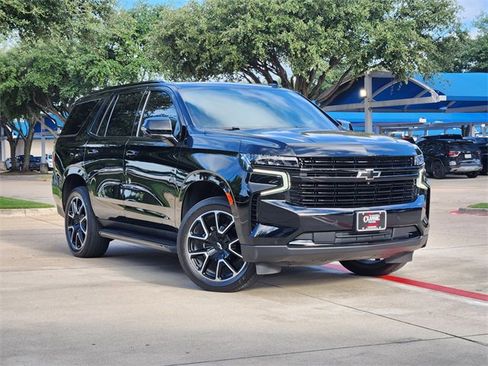 Used 2024 Chevrolet Tahoe RST w/ Luxury Package AWD/4WD image 2