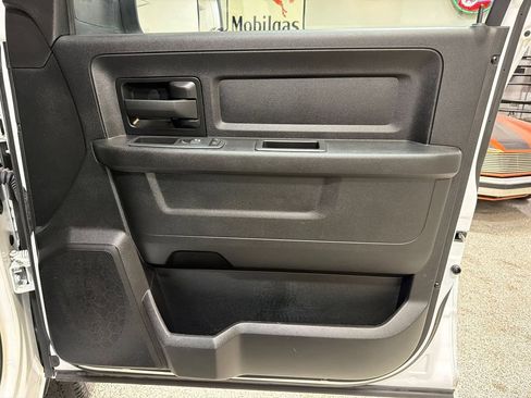 Used 2022 RAM 2500 Tradesman AWD/4WD image 40