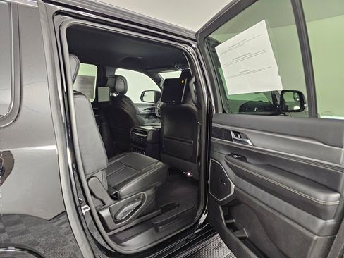 New 2026 Jeep Grand Wagoneer L Limited w/ Rear Seat Video Group I AWD/4WD image 35