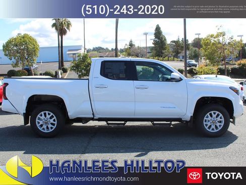 New 2026 Toyota Tacoma SR5 image 6