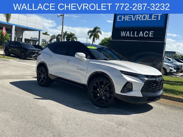 Used 2022 Chevrolet Blazer RS w/ Enhanced Convenience Package FWD image 2