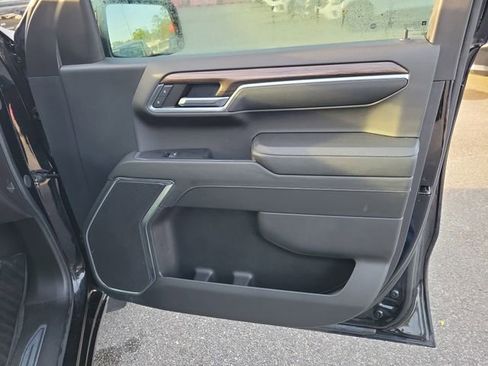 Used 2024 Chevrolet Silverado 1500 RST image 34