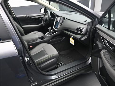 New 2025 Subaru Outback Onyx Edition w/ Popular Package #2 image 31