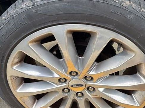 Used 2019 Ford F150 Limited w/ Trailer Tow Package image 11