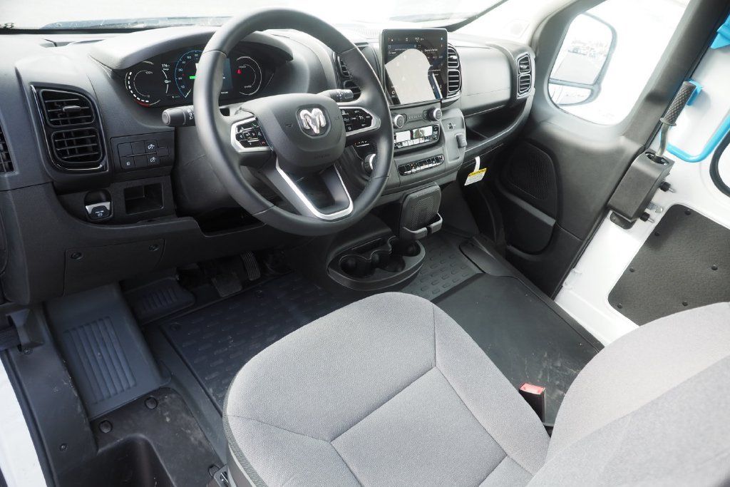 New 2025 RAM ProMaster 3500 FWD image 5