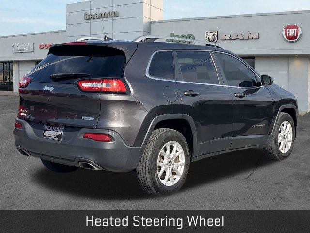 Used 2016 Jeep Cherokee Latitude w/ Cold Weather Group AWD/4WD image 7