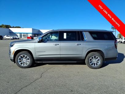 New 2026 Chevrolet Suburban Premier w/ Sun And Tow Package