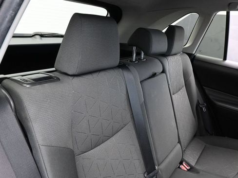 Used 2022 Toyota RAV4 XLE w/ Convenience Package FWD image 37