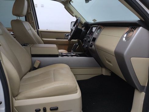 Used 2017 Ford Expedition EL Limited w/ Equipment Group 301A RWD image 21