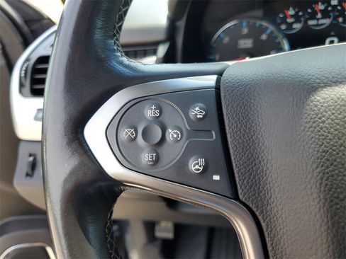 Used 2019 Chevrolet Suburban Premier w/ Premier Plus Edition image 28