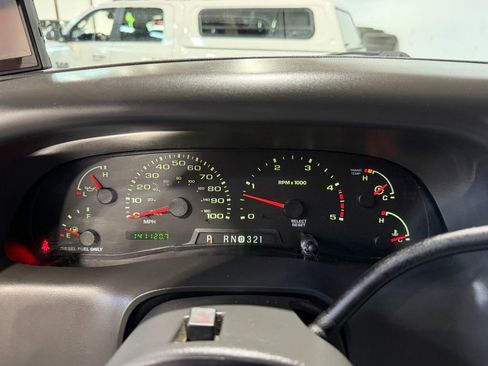 Used 2004 Ford F350 Lariat AWD/4WD image 12