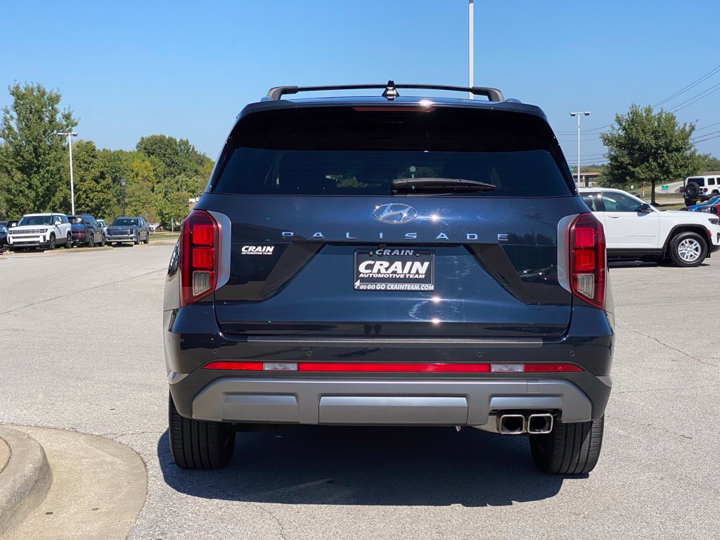 Used 2025 Hyundai Palisade SEL FWD image 6
