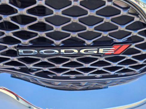 Used 2024 Dodge Durango SXT image 3