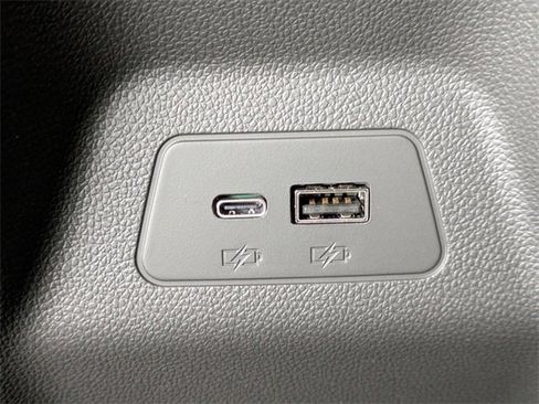 New 2026 Buick Envision Sport Touring image 16