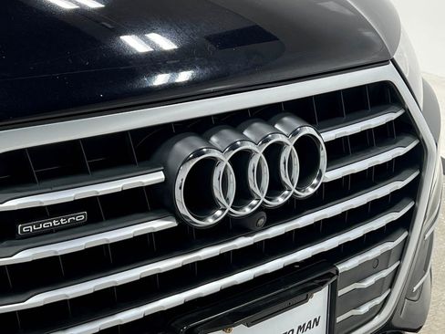 Used 2018 Audi Q7 3.0T Prestige image 45