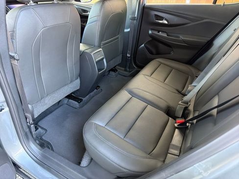 Used 2025 Buick Envista Sport Touring FWD image 30