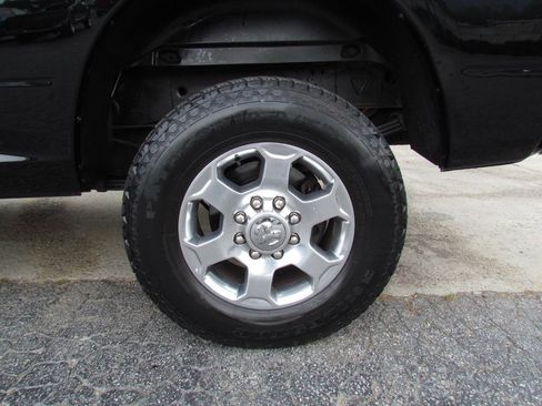 Used 2018 RAM 3500 Big Horn AWD/4WD image 25