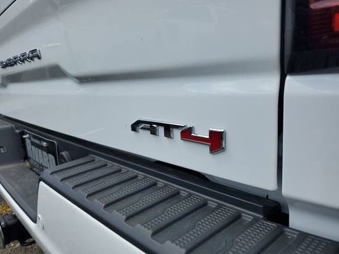 New 2026 GMC Sierra 1500 AT4 w/ AT4 Premium Package image 9