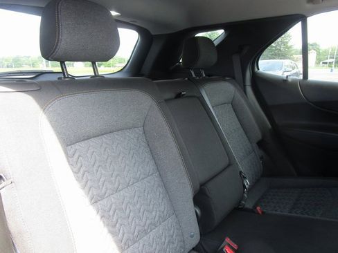 Used 2022 Chevrolet Equinox LT image 9