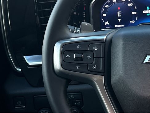 Used 2024 Chevrolet Silverado 1500 RST image 32