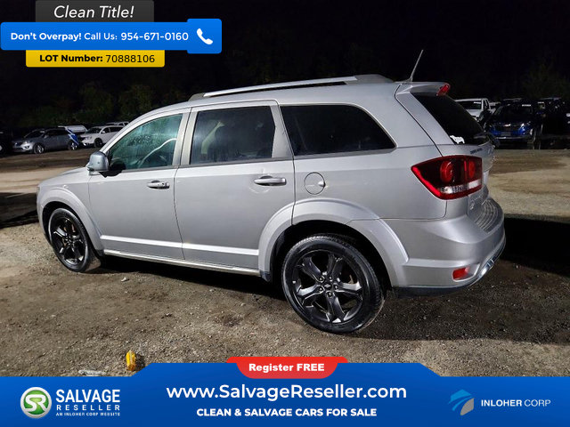 Used 2018 Dodge Journey Crossroad AWD/4WD image 3