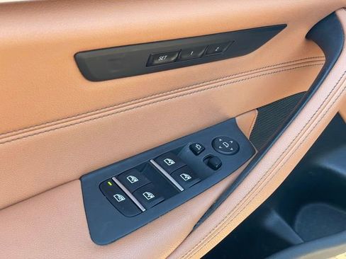 Certified 2023 BMW 540i xDrive w/ Convenience Package image 13