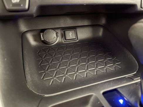 Certified 2021 Toyota RAV4 LE FWD image 30