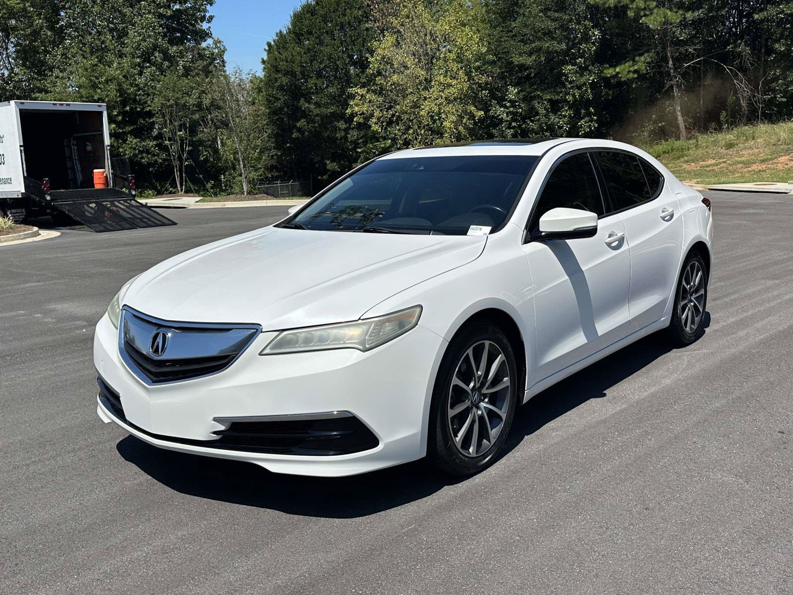 Used 2016 Acura TLX w/ Technology Package FWD image 3