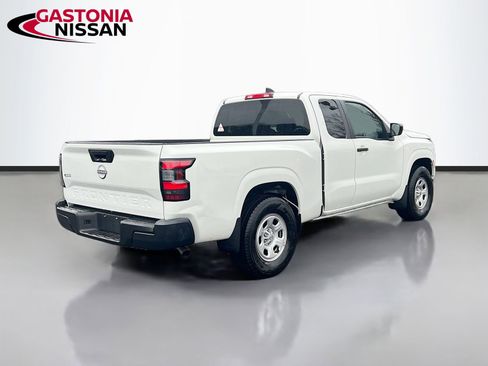 Used 2024 Nissan Frontier S image 9