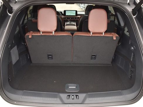 New 2026 Lincoln Aviator Reserve AWD/4WD image 36