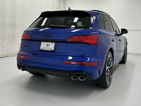Used 2023 Audi SQ5 Prestige AWD/4WD image 6