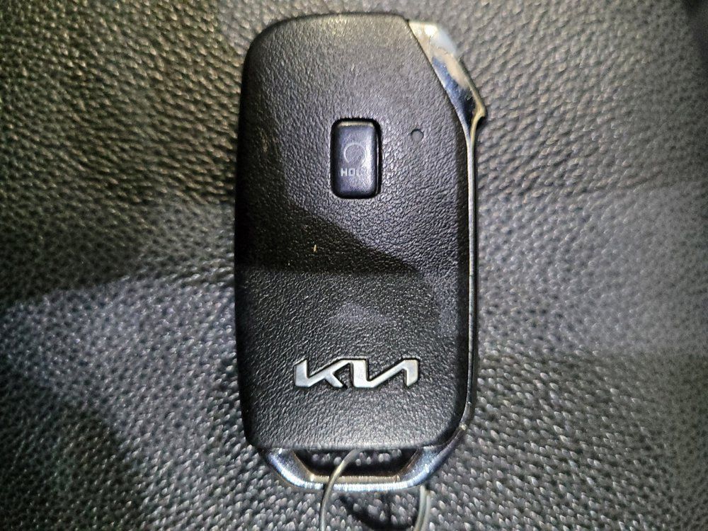Used 2023 Kia Forte GT-Line w/ GT-Line Premium Package FWD image 32