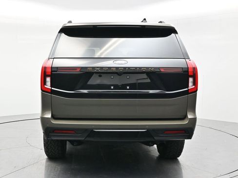 Used 2025 Ford Expedition Tremor AWD/4WD image 6