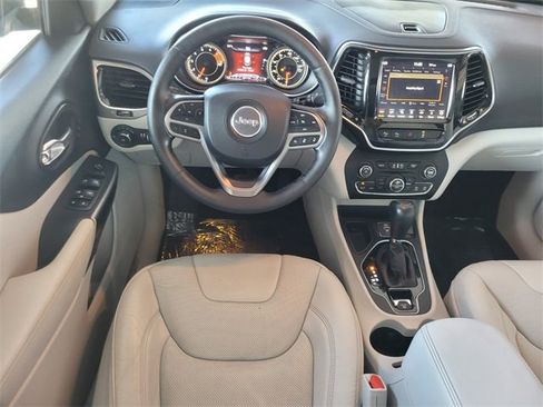 Used 2021 Jeep Cherokee Limited w/ Elite Package image 9