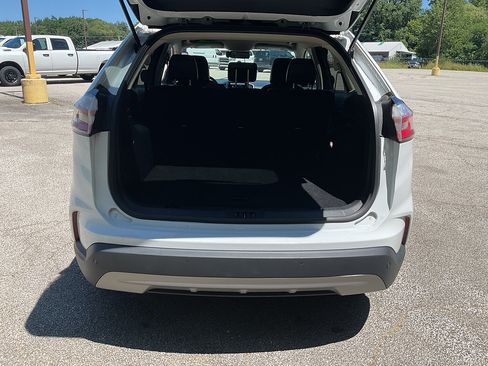 Used 2024 Ford Edge SEL AWD/4WD image 13