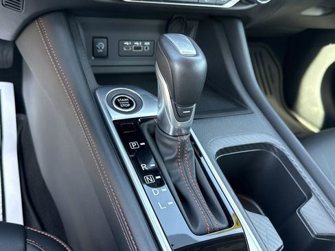 Certified 2025 Nissan Sentra SR w/ SR Premium Package image 32