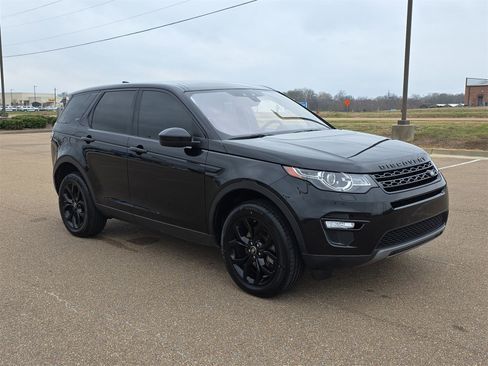 Used 2019 Land Rover Discovery Sport HSE image 2