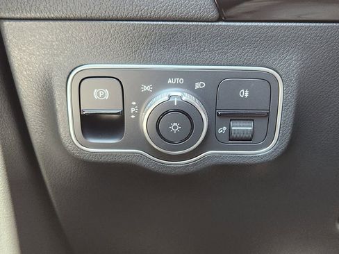 New 2026 Mercedes-Benz GLA 250 4MATIC image 21