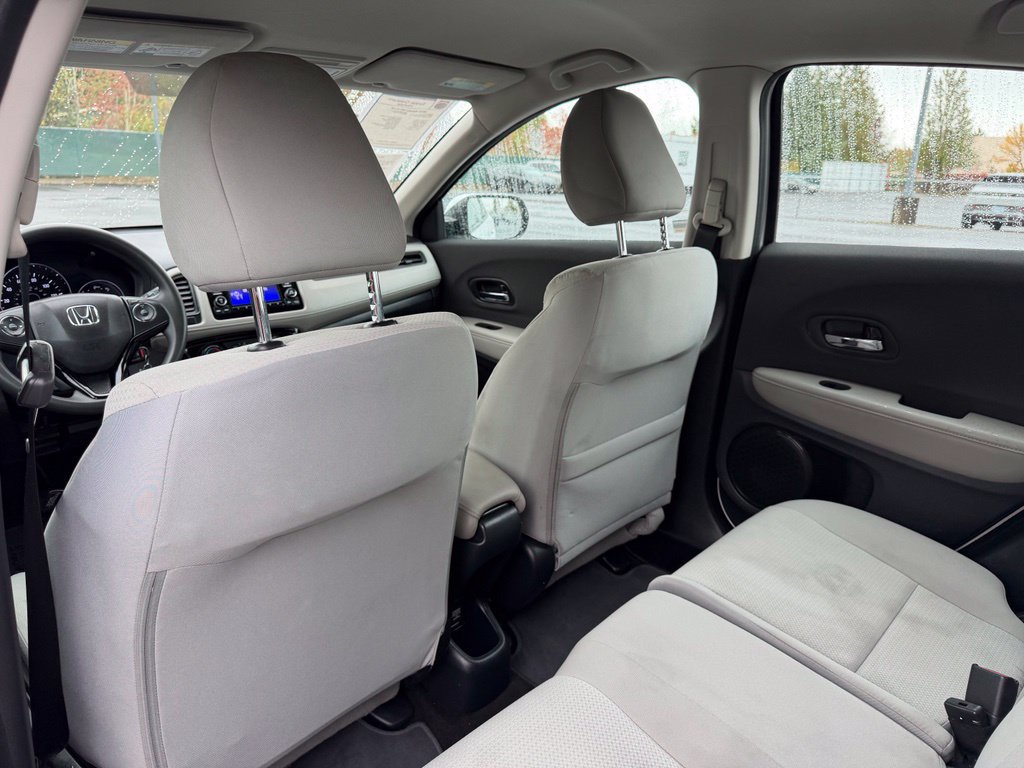 Used 2021 Honda HR-V LX image 31