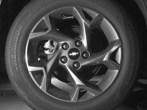 Used 2025 Chevrolet Trax LT w/ LT Convenience Package FWD image 15