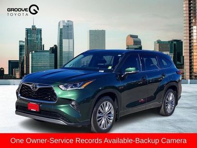 Used 2023 Toyota Highlander Platinum