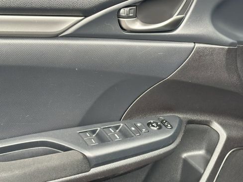 Used 2019 Honda Civic Sport image 22