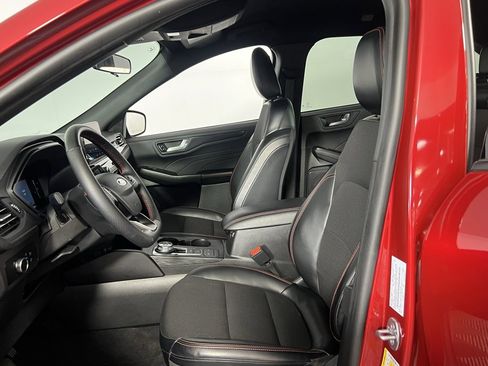 Used 2025 Ford Escape ST-Line image 20