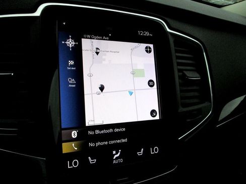 Used 2019 Volvo XC90 T6 Momentum w/ Advanced Package image 3