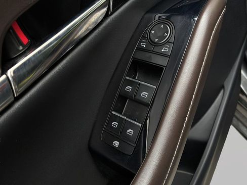 Used 2024 MAZDA CX-30 2.5 Turbo w/ Premium Plus Pkg image 12