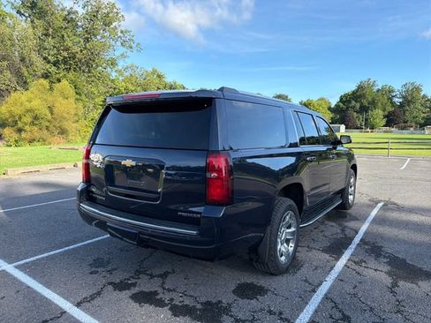 Used 2020 Chevrolet Suburban Premier w/ Max Trailering Package AWD/4WD image 6