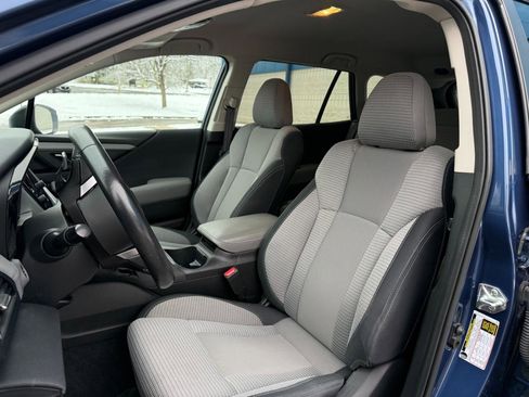 Used 2022 Subaru Outback Premium AWD/4WD image 12
