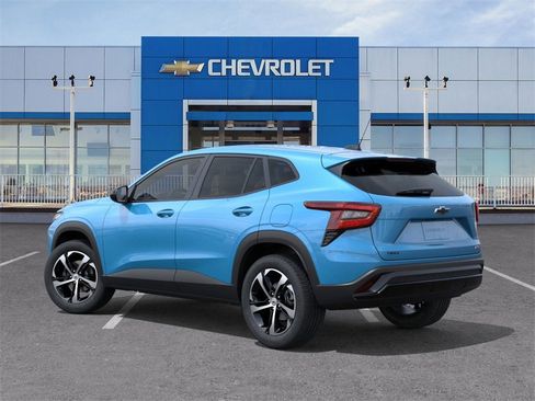 New 2026 Chevrolet Trax RS image 3